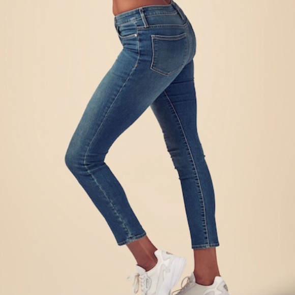 Athleta Jeans Athleta Sculptek Skinny Jean In Azure Wash Poshmark